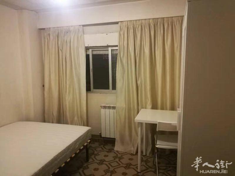 [无中介费，八月起租]马德里5号线和6号线OPORTO地铁口房屋整租