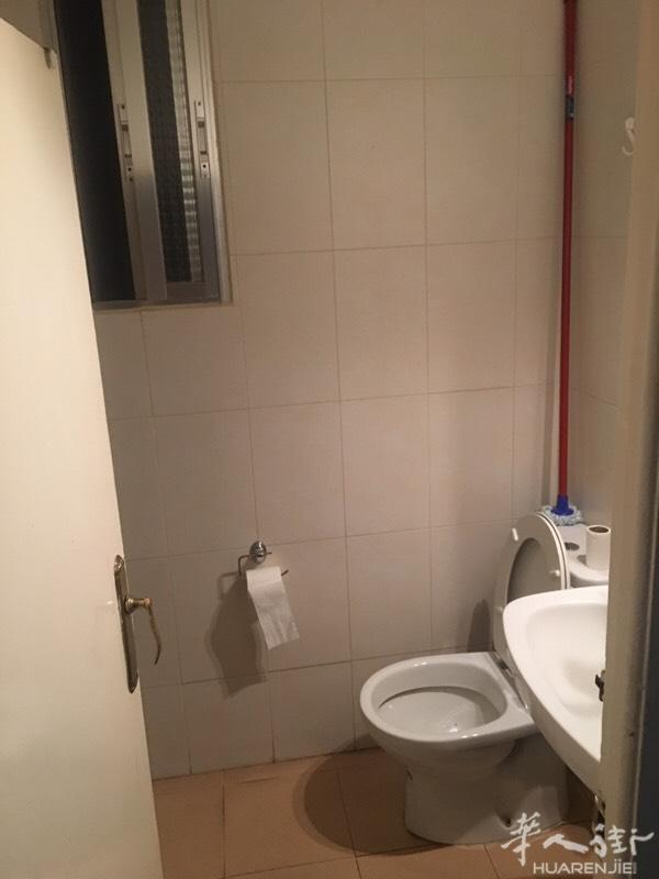 3路6路legazpi有双人或单人房间出租，住家安