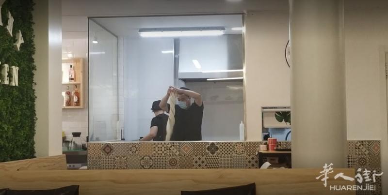 千万别再去吃兰州拉面了 谁吃谁先死