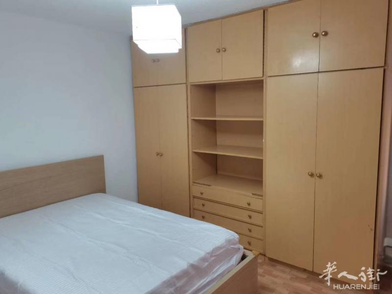 8月免费住喔，超大面积，5/6号线oporto三房一厅带空调整租