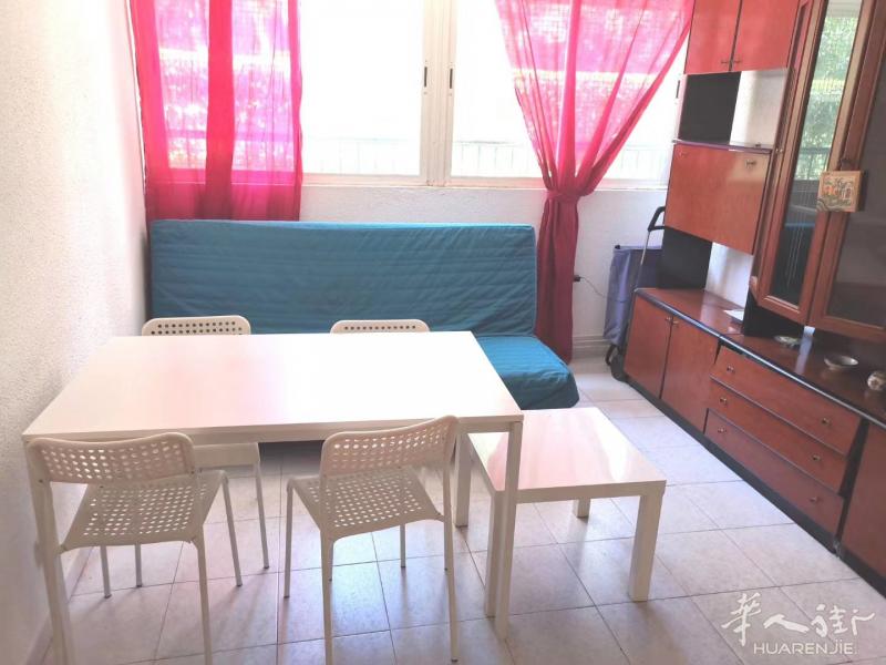 五号线campamento,十号线colonia jardin 三室出租700欧!