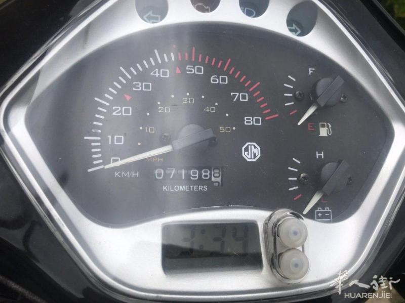 50cc摩托车