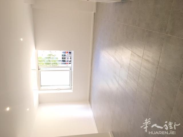 92 COURBEVOIE 离车站becon les bruyères 步行5分钟 办公室连墙出售