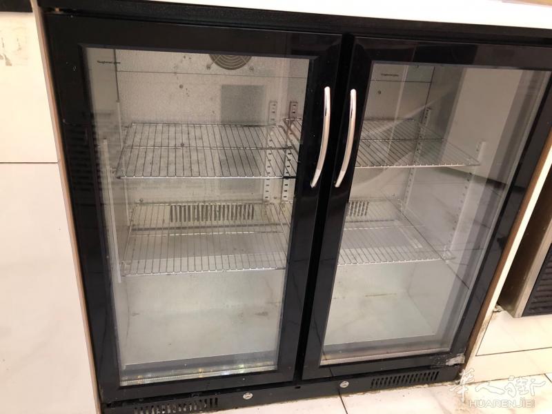 闲置饮料冰箱/餐厅洗碗机/专业食品展示冷柜/餐厅制冰机/桌/椅子自取