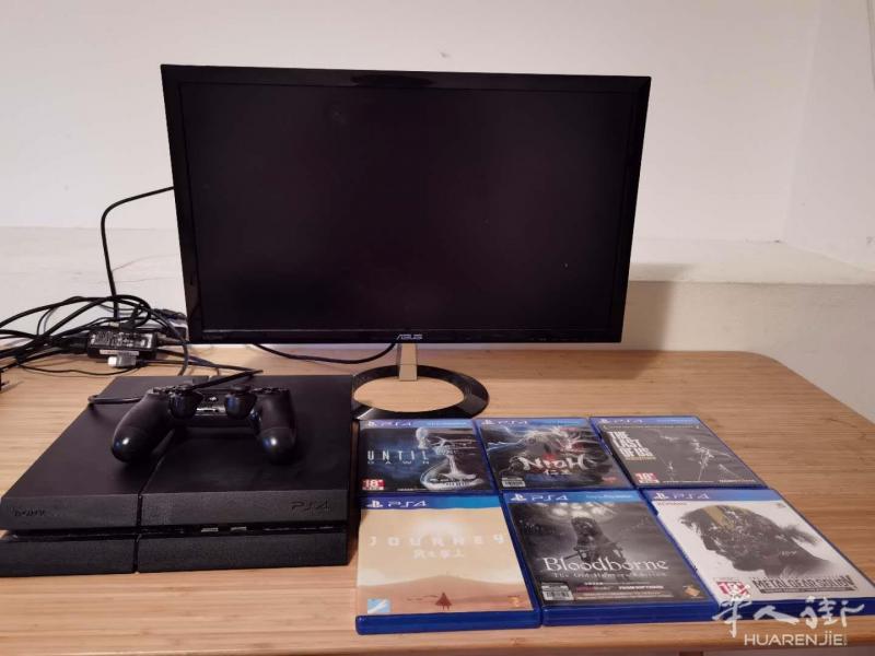 【放血甩卖】PS4游戏机+22寸显示器+实体游戏碟