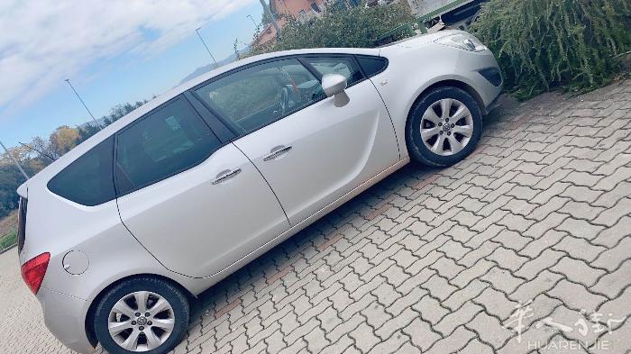 出售自家用车 opel meriva 2011年，1.3柴油，10公里不到!新手