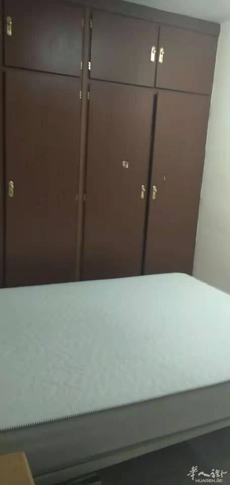 usera金马附近有房间出租