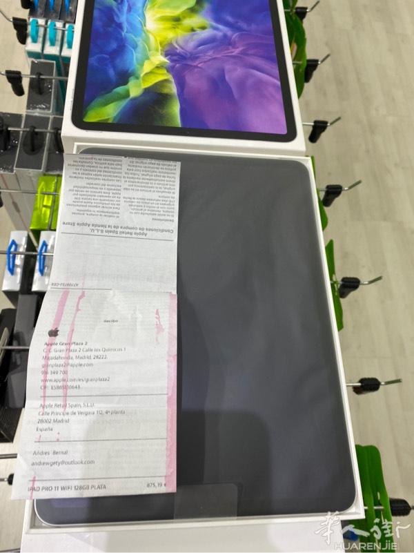 二手ipad pro 11。带盒子 配件。带苹果公