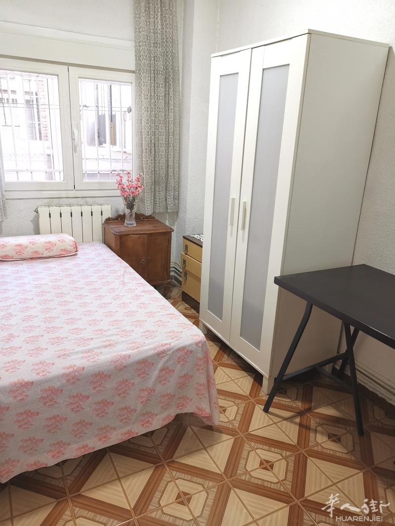 【六号线carpetana 三室一厅，只要600欧 】