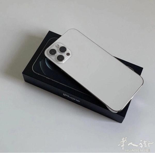￼12Pro  256GB  白色  有现货哦