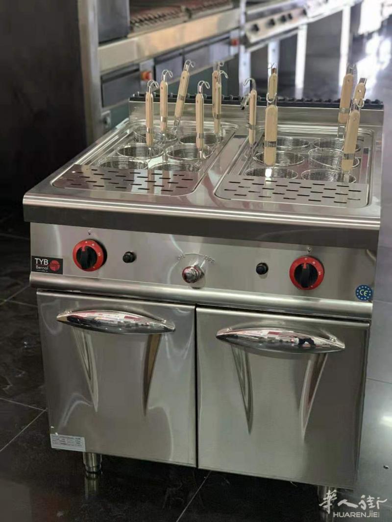 出售中餐馆专用设备，压面机，煮面炉，蒸箱等等