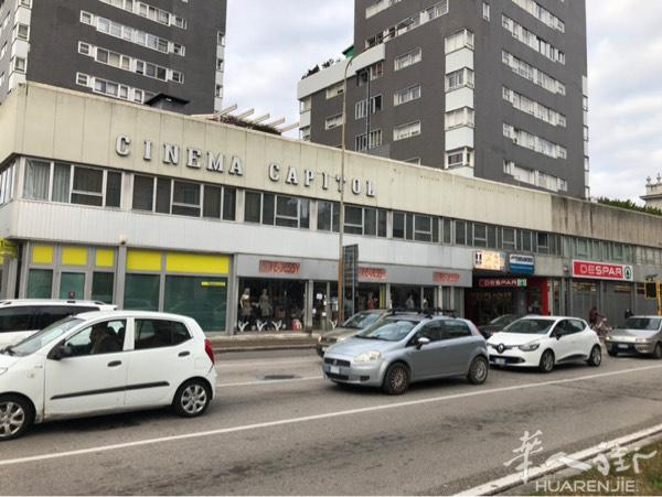 udine市中心多年老服装店铺两百多平米➕仓库40