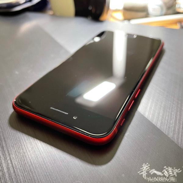 260欧出一个自用完美成色iPhone SE二代美版卡贴机,64G