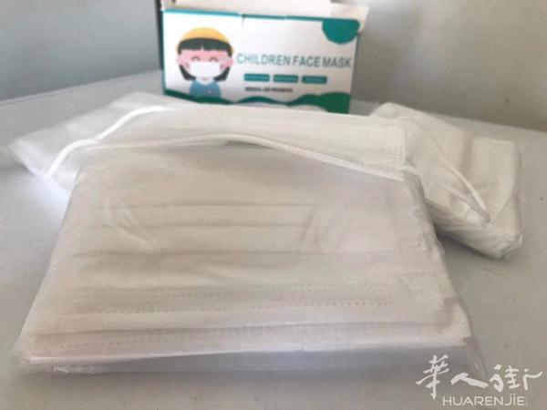现货。  儿童口罩。联系微信nibagu