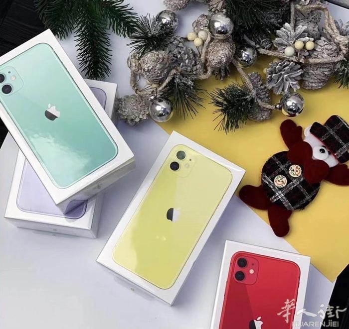 iphone 1⃣️1⃣️ 128gb 紫色 ，白色 ，黑色 有货 需要的加微信