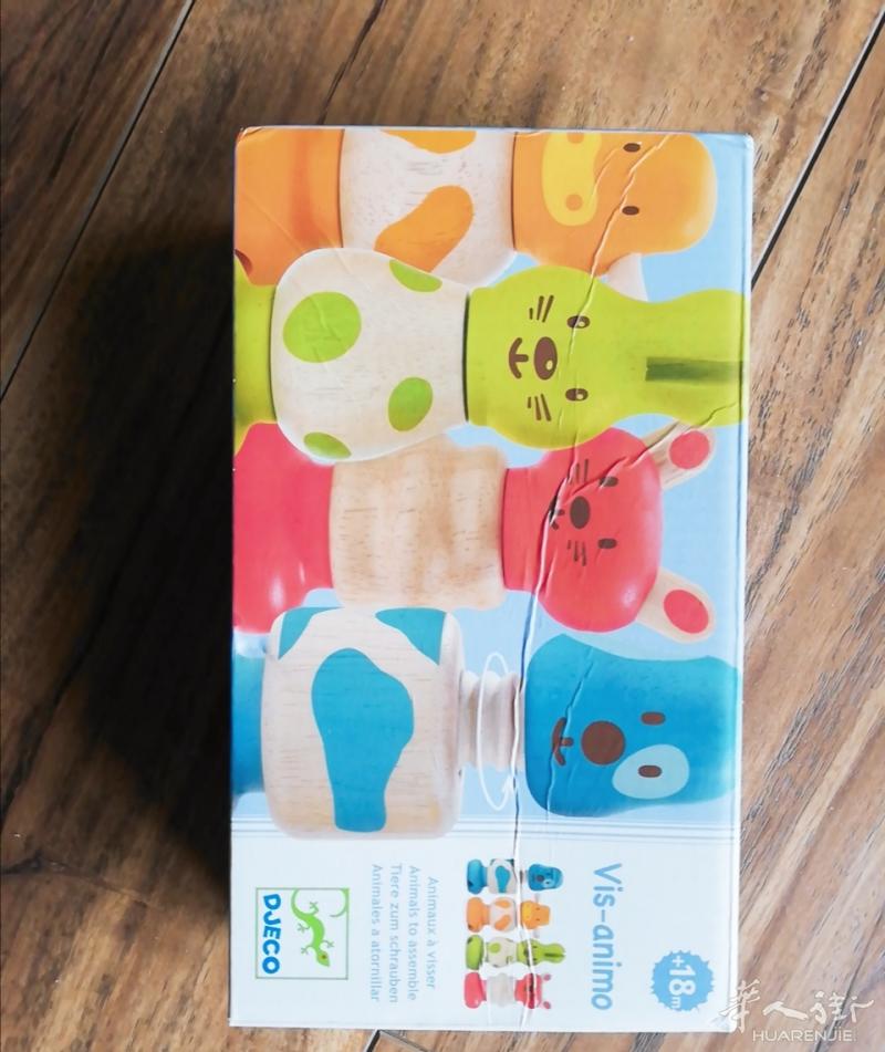 螺旋动画.纯木质玩具，不会让宝宝过敏，法国制造，如图.开发宝宝左右脑发育，原价38.98，九成新.现10欧让，可送至地铁口有意电0608088824