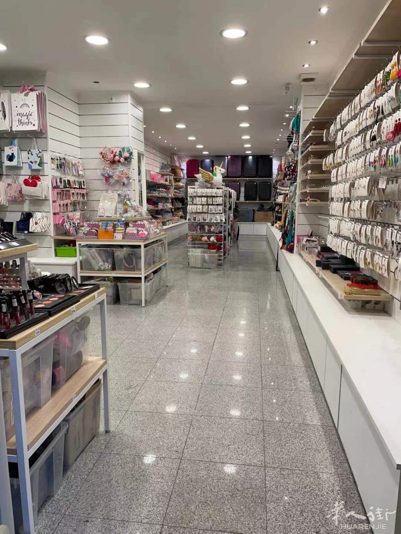 钻石店铺|18区临街旺铺,配地窖出售