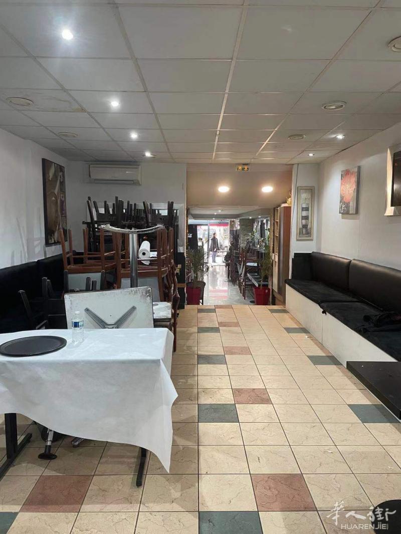 (已售)钻石店铺|11区旺铺连墙出售,经营权出售,即日参观