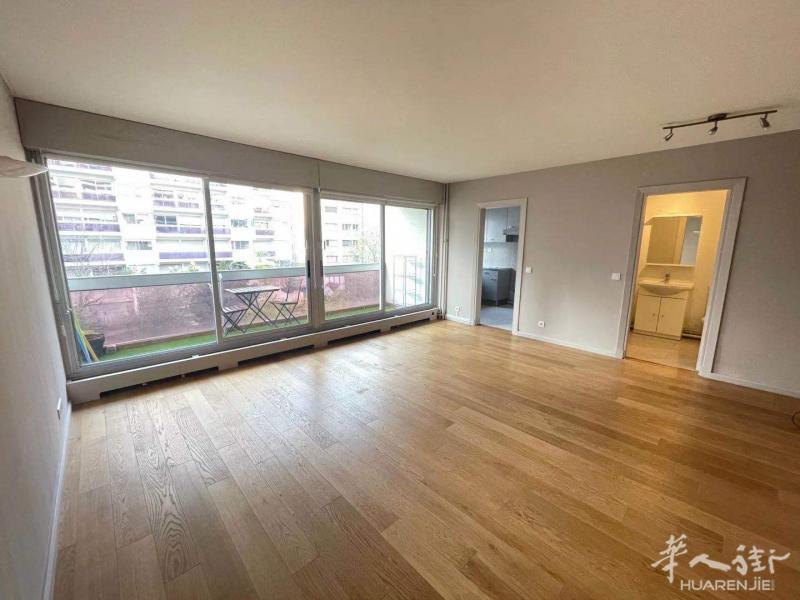 (已售)钻石地产|15区宽敞型studio,带大阳台,可改造成T2