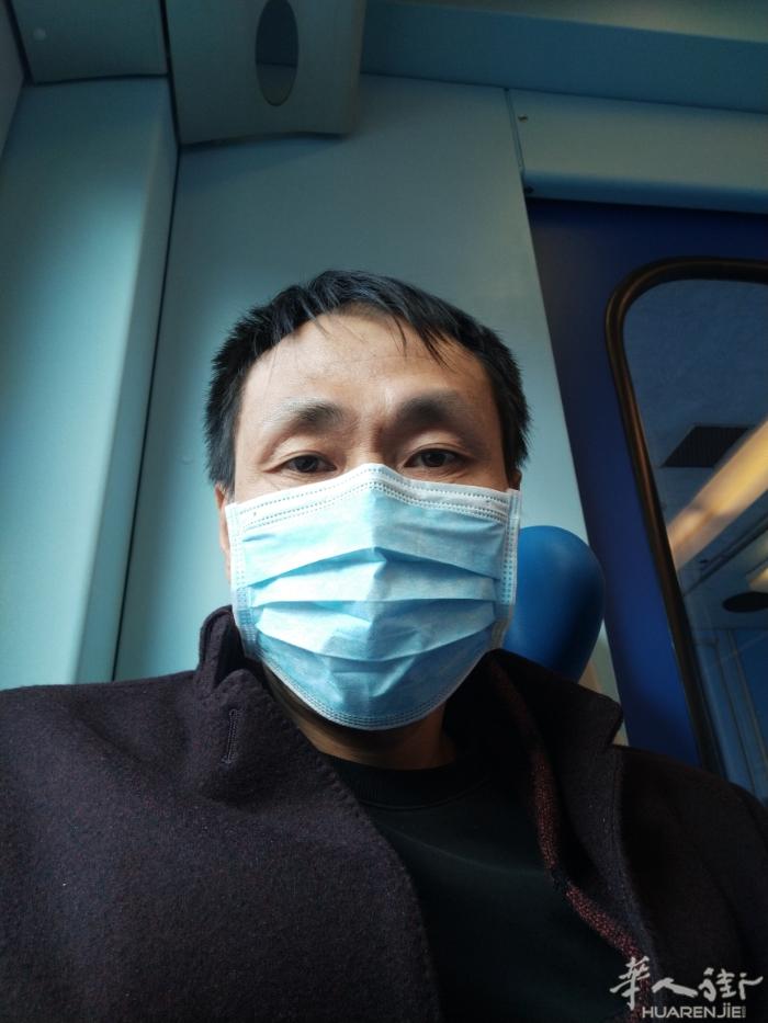 本人男，单身无负担，找个女朋友恩恩爱爱过这一生！