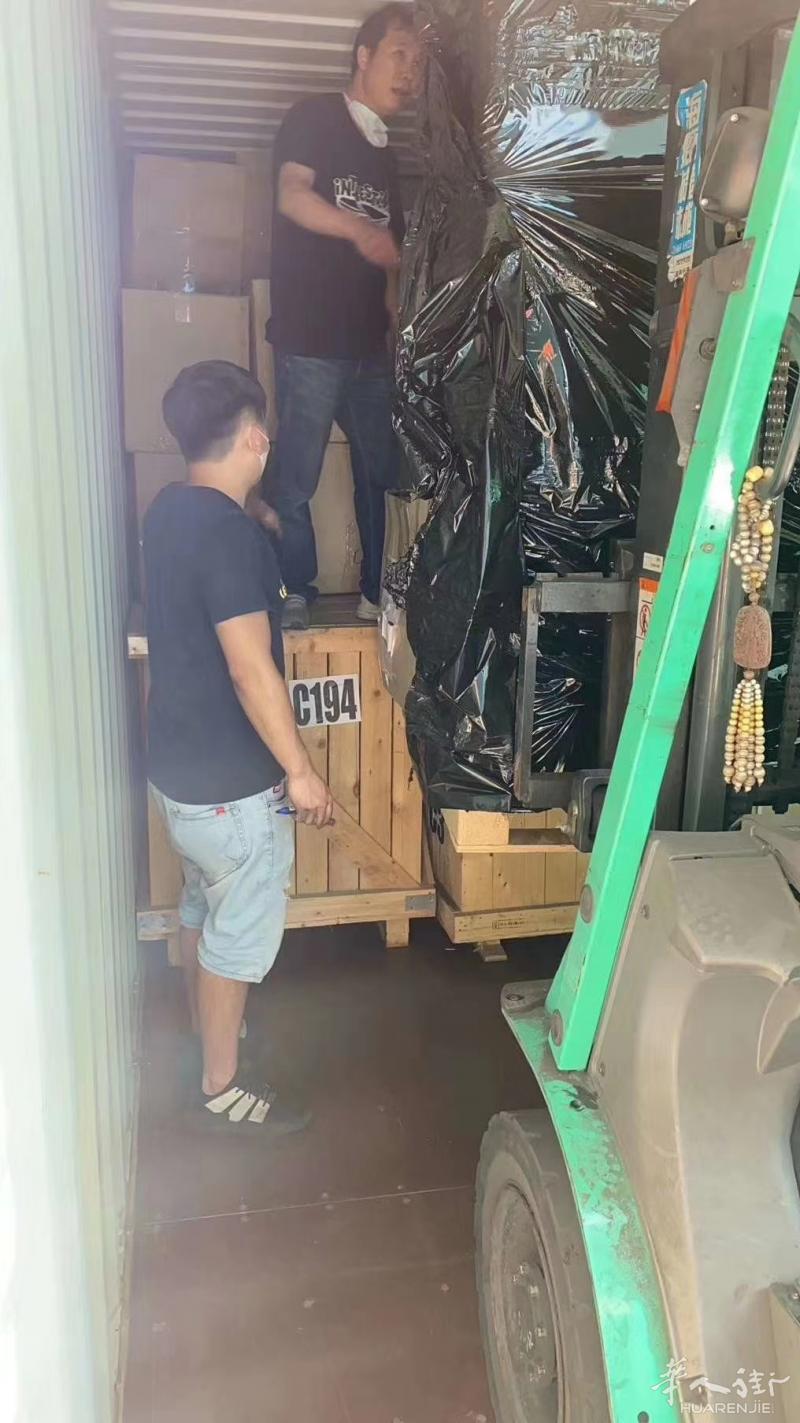 香港转运包税清关，大量收百家货，中港清关－海外-香港-深圳-全国派送。