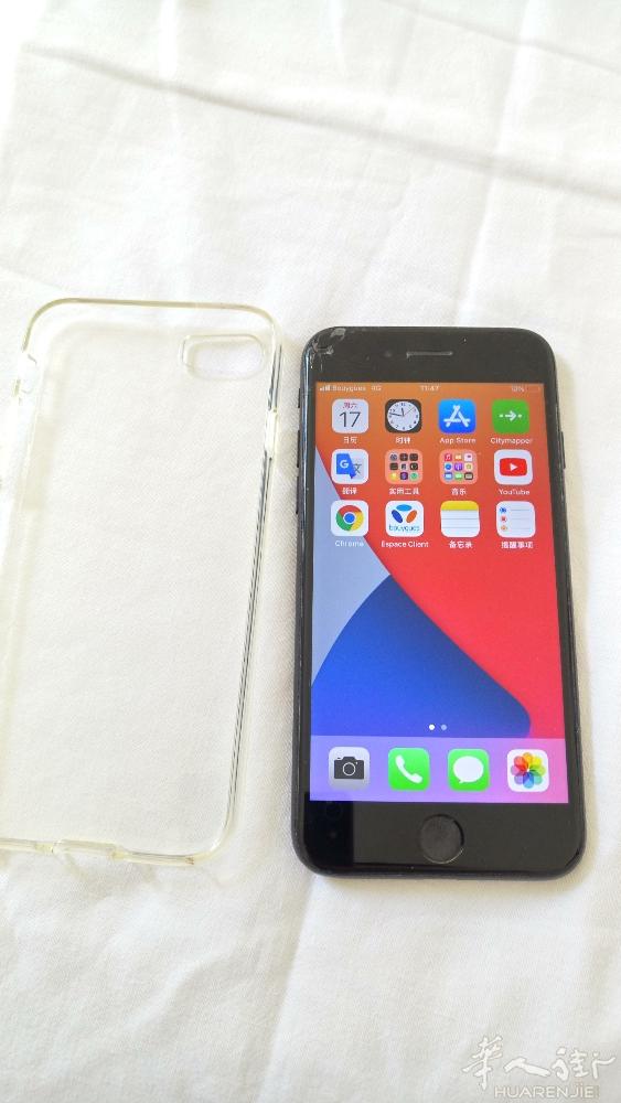 黑色IPhone7 手机128G ，电量78%，便宜处理了，边角有磕碰不影响使用