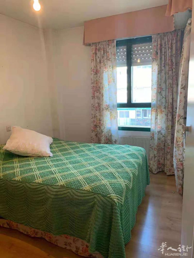 6号线carpetana2室1厅整租650押2
