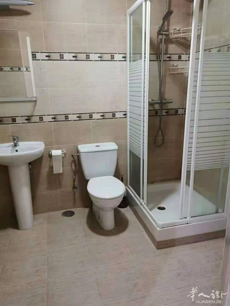 马德里5号线vista alegre/Oporto复式