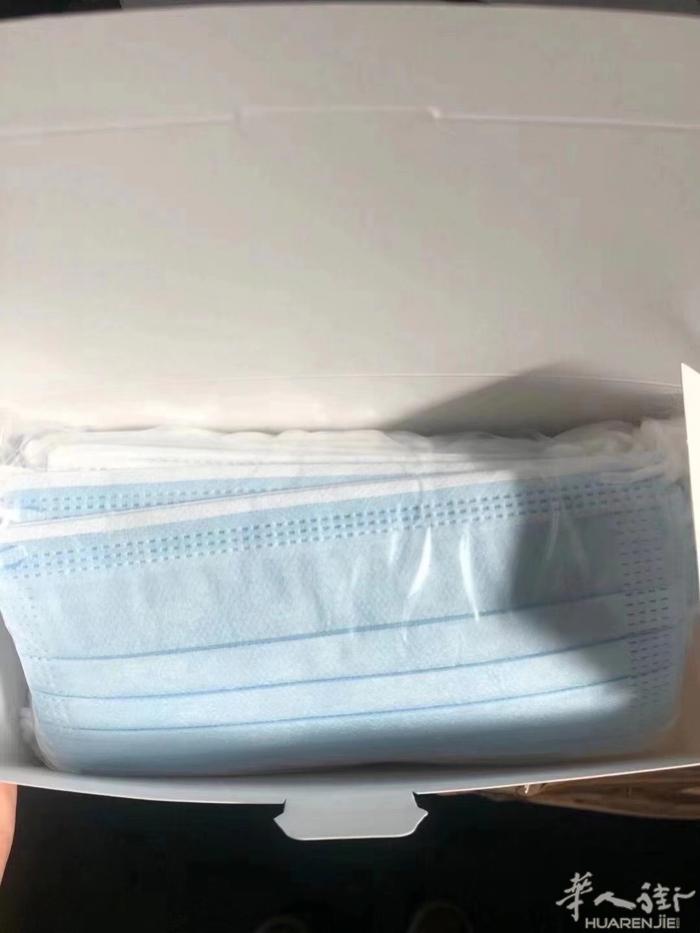 清仓特价，2.5一盒！10盒起拿 20盒起送 3层有熔喷布，鼻梁铁丝...！38