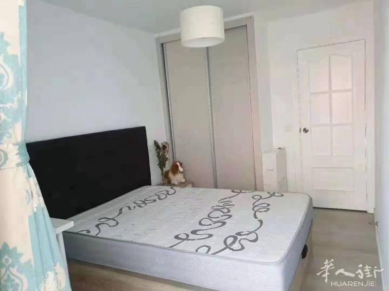 5号线carabanchel大床房350押2