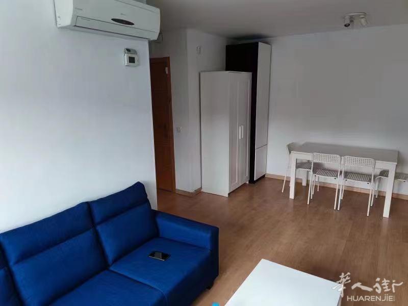 1号线/4号线 Pinar de Chamartin地铁口，北部富人区3居室精装修全新公寓