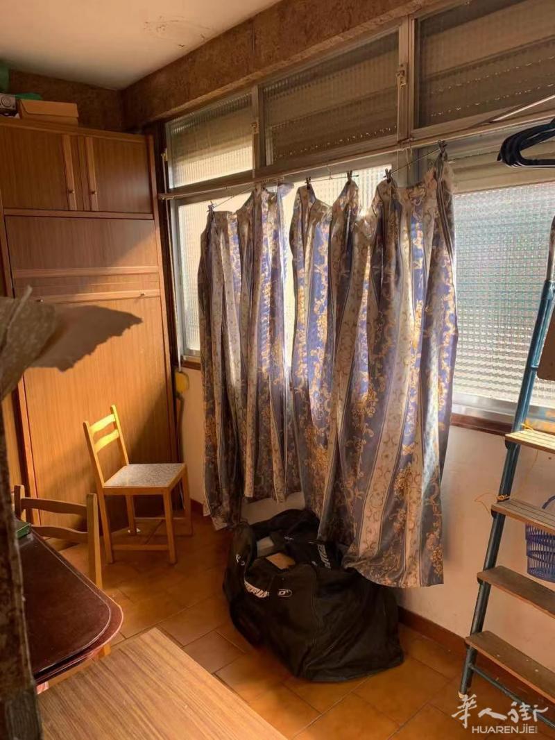 6号线Usera2室1厅65平 整租750