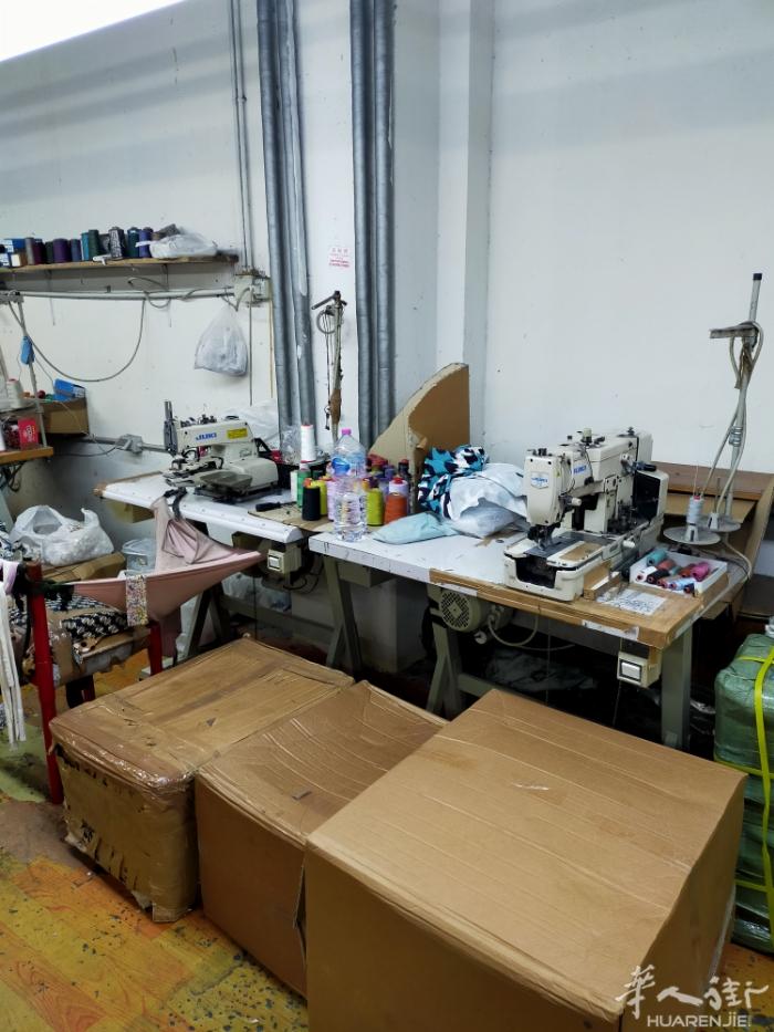 烫工场转让差不多700平方，房租低，住家庭院，本人发没有价绍费