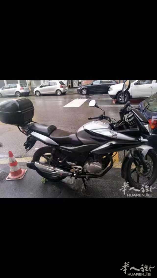 出售125cc的摩托车，可以B证驾驶