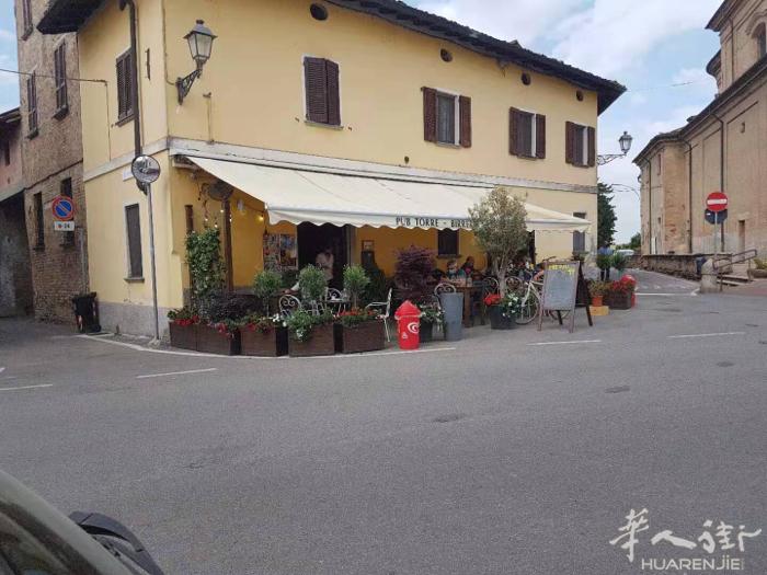 bar ristorante osteria del torre piazza
