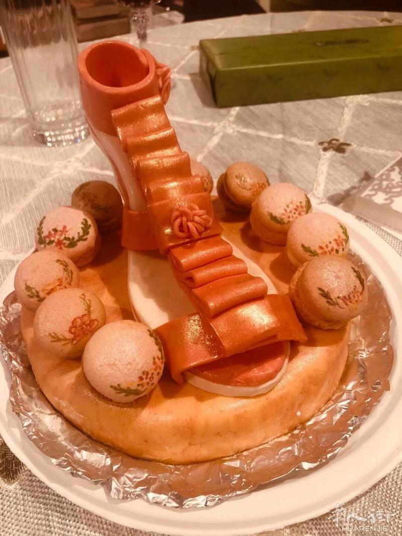 上海鲜肉酥  豆沙蛋黄酥  罗卜丝酥