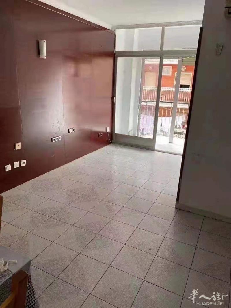 1号线nueva numancia 三室一厅带储物间