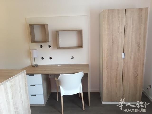 近卡昂大学全新公寓即刻起租,445欧包早餐