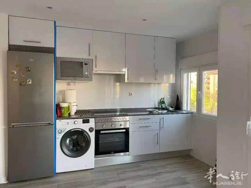 🏡10号地铁Fuencarral 精装修 女生单间