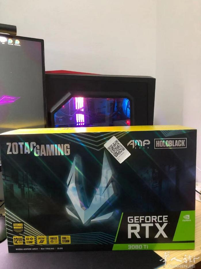 出显卡一张 RTX3080TI ZOTAC AMP HOLO 旗舰版 1700€