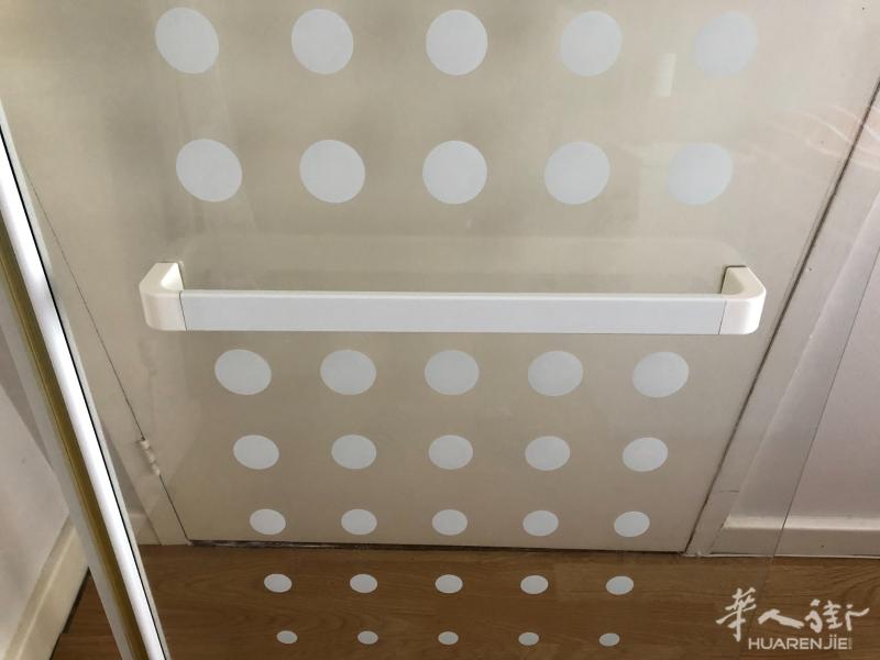 弧顶浴缸屏风Bath screen 79x140cm带毛巾架