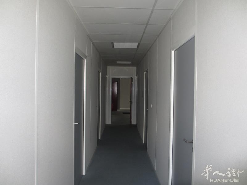 小巴黎94省VITRY-SUR-SEINE 250平米 办公大楼 房东直租
