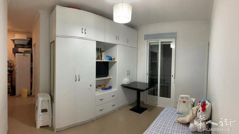 1号线puente de vallecas3室1厅整租650