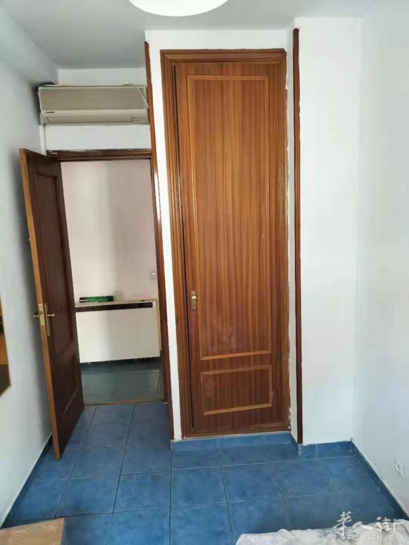 1号线Tetuan3室2卫1厅95平整租700