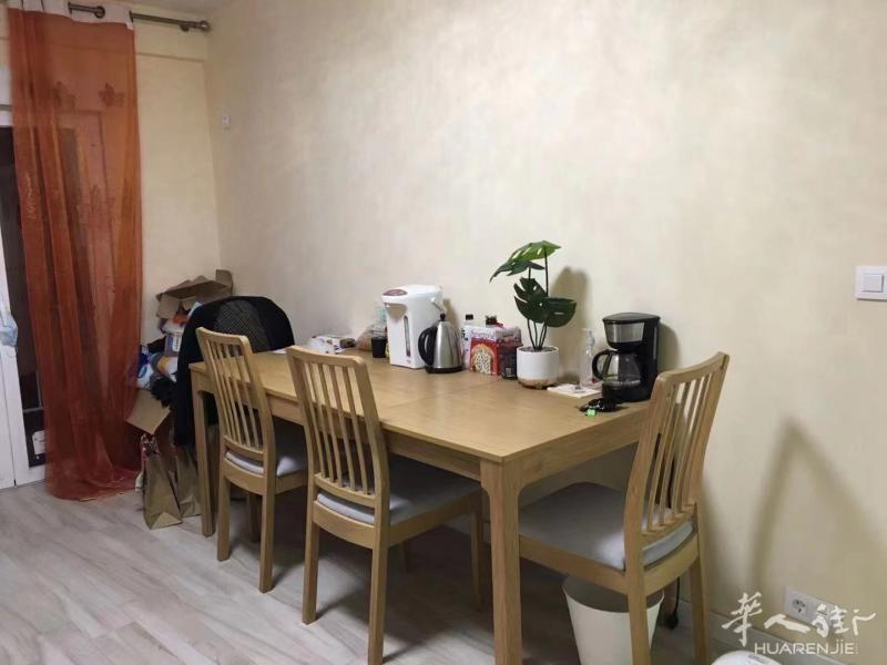 10号线ventilla/plaza castilla单人间375
