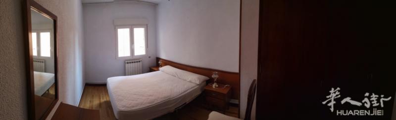 《6号线carpetana精装3室1厅1厨1卫出租》 房屋位于Calle de