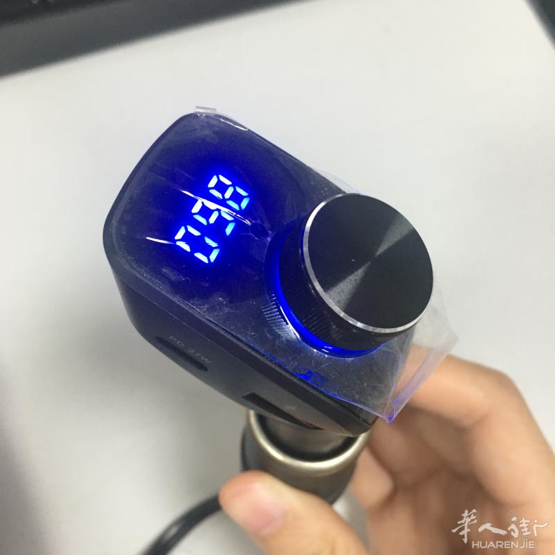 出FM transmitter 有type C和快充接口 无费用 亚马逊测评 汽车充电器免费赠送