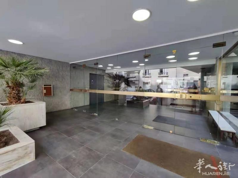 近9号线 LA MUETTE 72路 16平studio 中央供暖 即日起租 适合学生,可申请最高房补