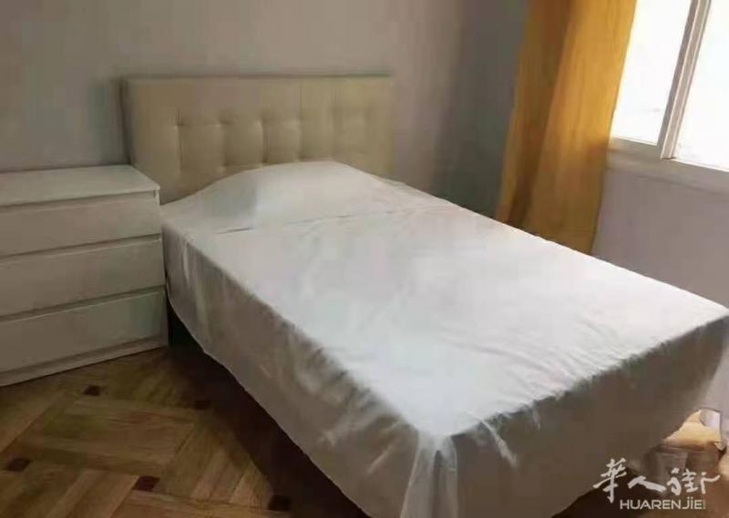 3/4号线moncloa-arguelles大床房150平550全包