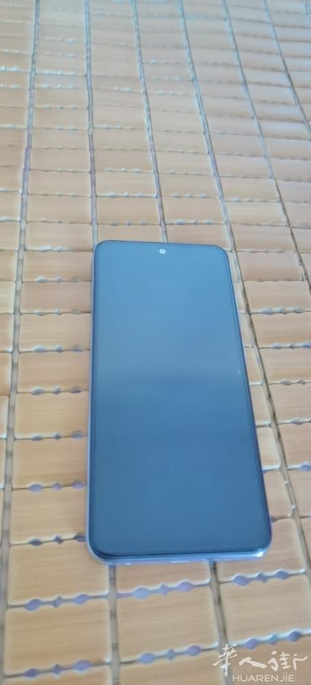 本人手机买多一部，小米128GB，全新的，有意者请联系3206660281.